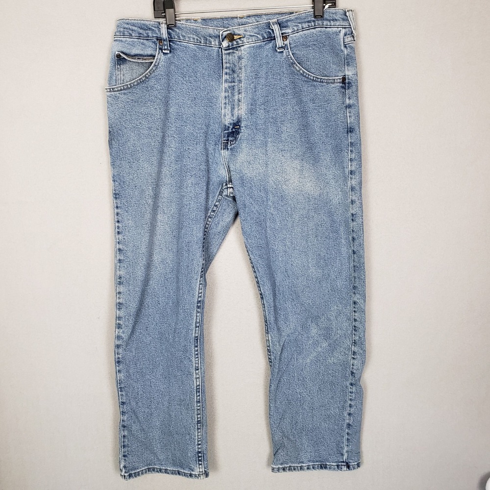 Wrangler Men's Classic Straight Leg Jeans Western Workwear Rugged Denim 38x29